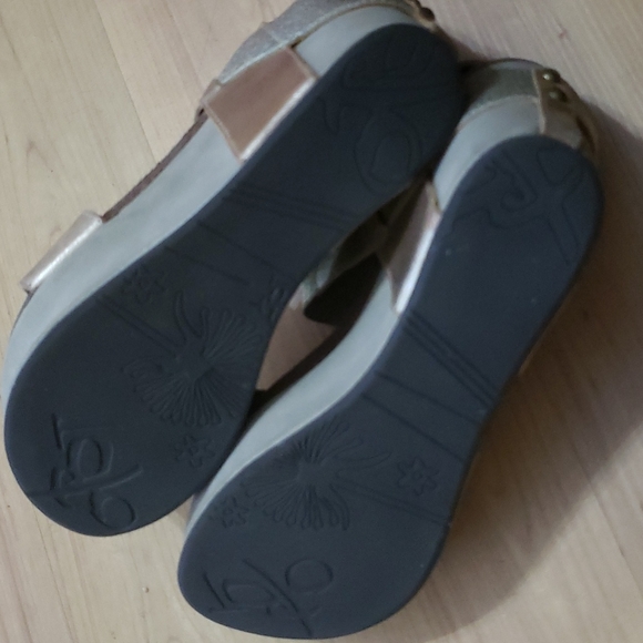 OTBT Bushnell Wedge Sandals 7.5M - Picture 5 of 6